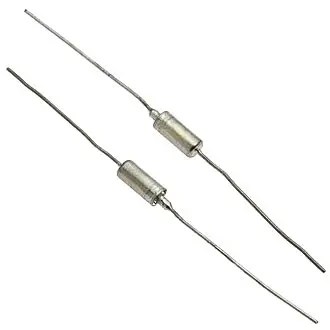 К53-18В 32в 1,5 мкФ фото 2