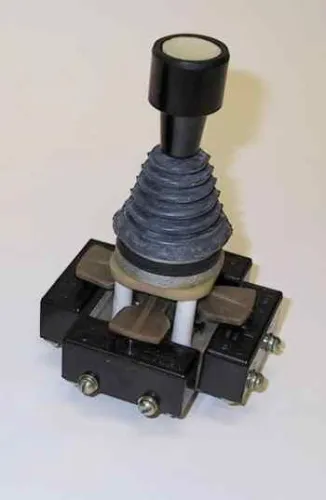 ПК12-21-822-54УХЛ3 переключатель фото 2 ПК12-21-822-54УХЛ3 переключатель фото 2